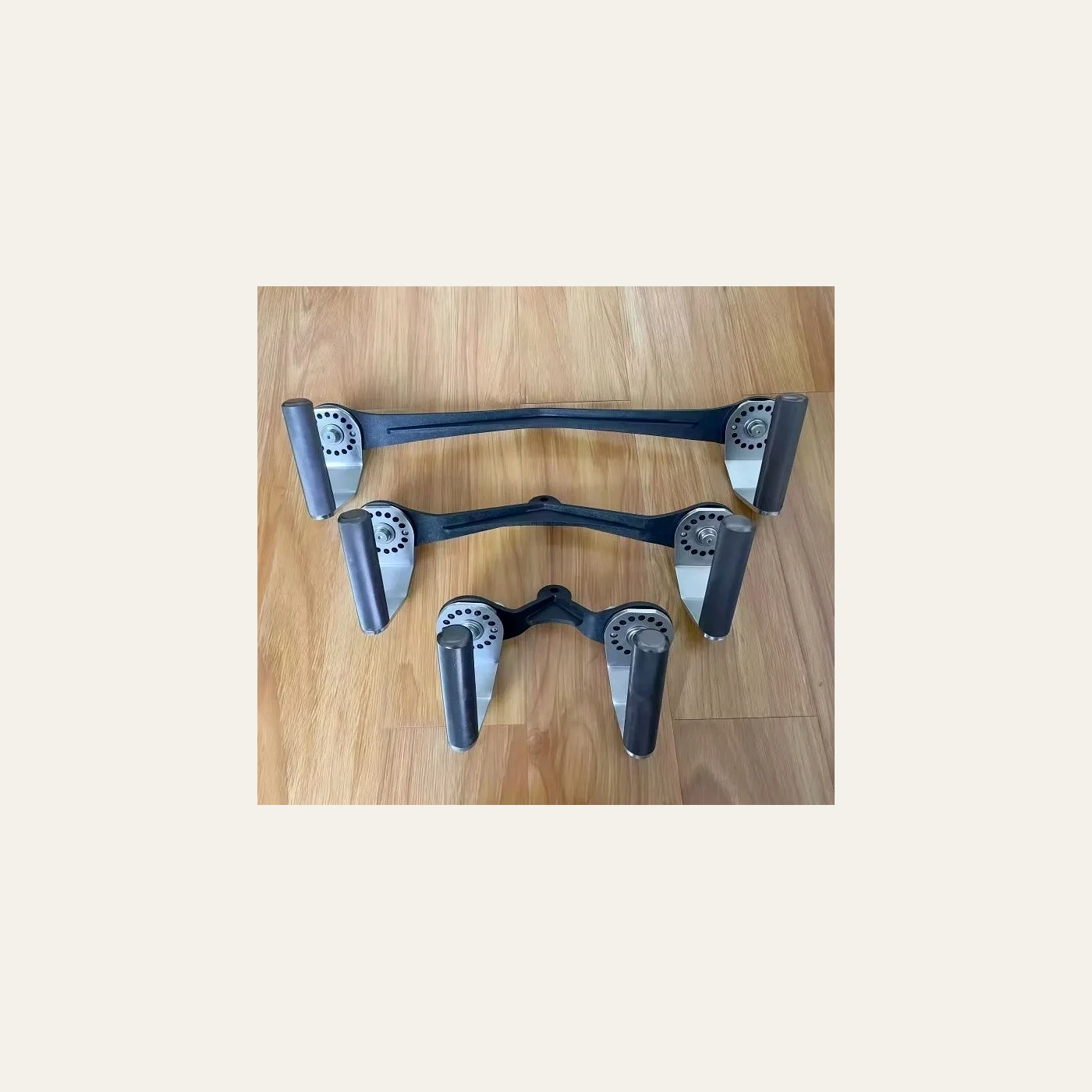 360 Rotating Pull Handle System